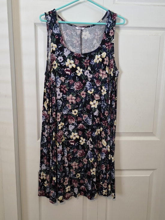 Penningtons Dresses & Skirts - Penningtons Navy Floral Midi Dress with Pink, Yellow & Cream Blooms